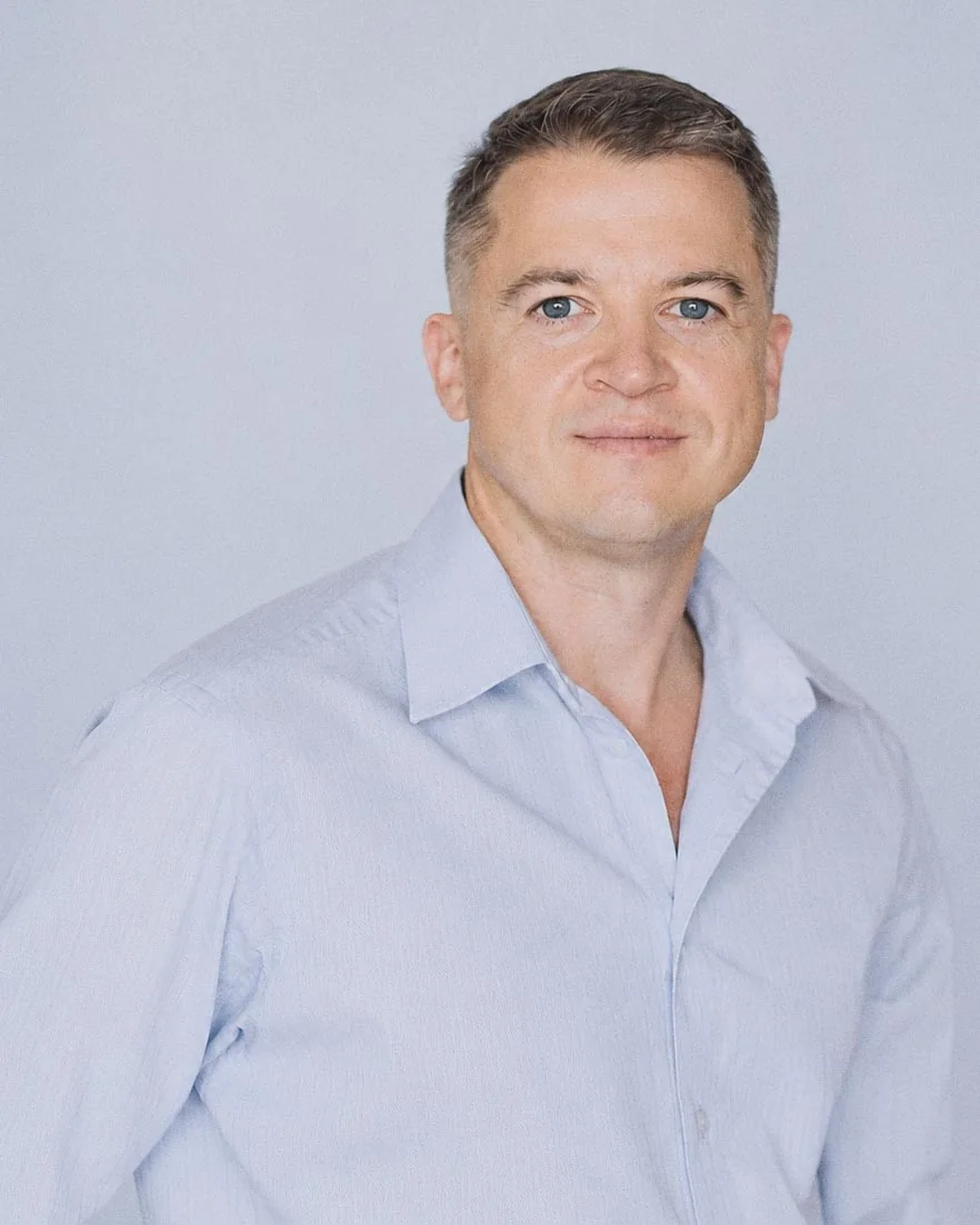 Portrait of Yuri Hahhalev, photographer and AI art director